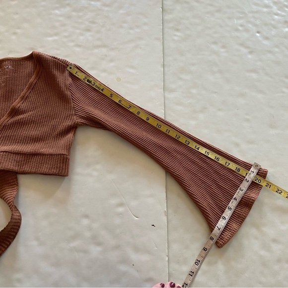 Set Active Wrap Top Women Size Medium Crop Shirt Thermal Rust Orange Long Sleeve - Picture 8 of 8